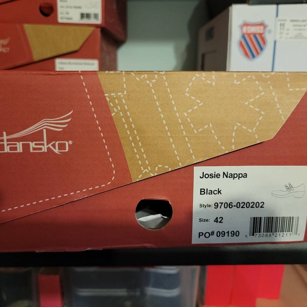 DANSKO Josie Nappa, size 42 (US 11), Black